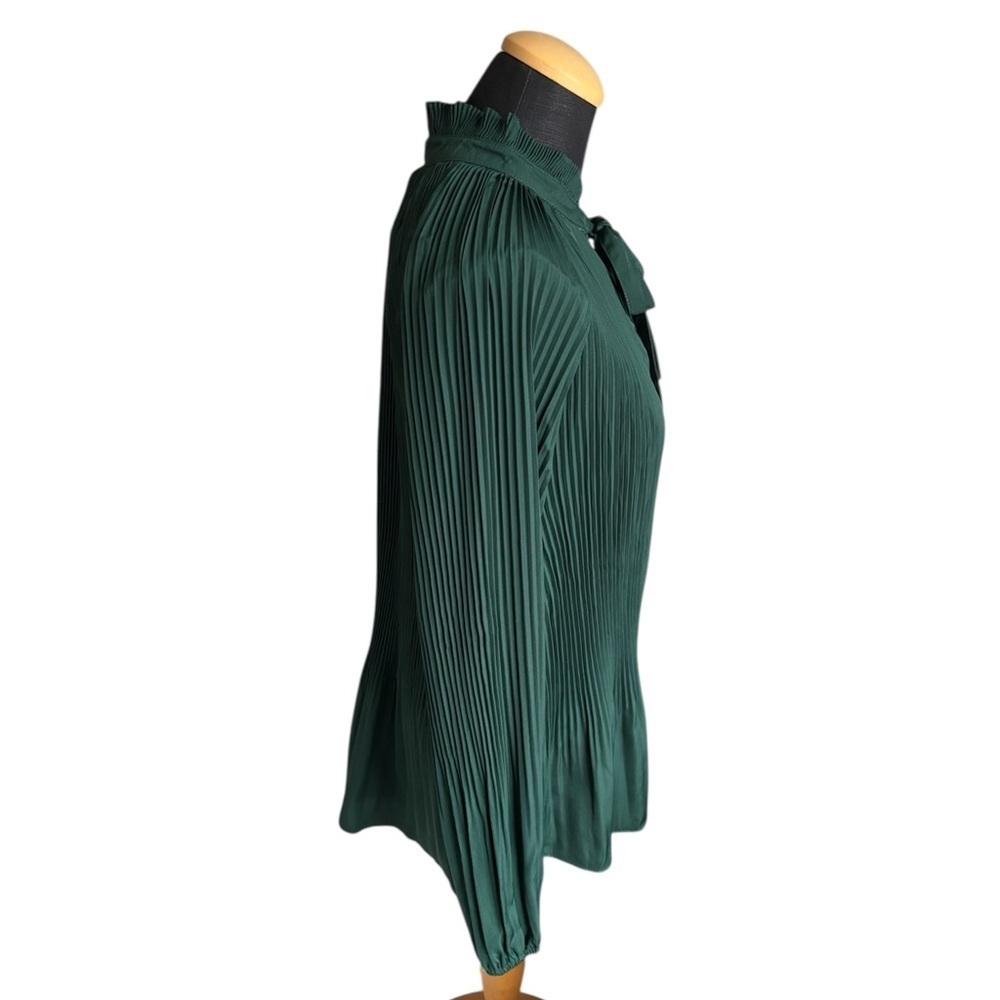 New Papillon Blanc Blouse Dark Green Emerald Top Long sleeve Pleated Size XS - Picture 8 of 11